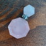 Sticluta/pandantiv din cuart roz, fatetat, 36x21x14 mm