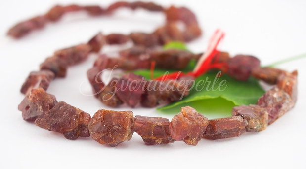 Garnet brut 10-14mm (1)