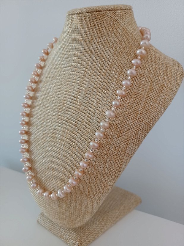 Colier din perle naturale de culoarea sampaniei