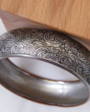 Brațara metal