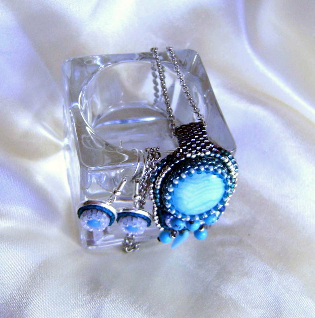 Set turquoise si agat dungat,pe lant inox, cadoul Tau preferat