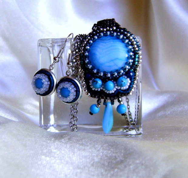 Set turquoise si agat dungat,pe lant inox, cadoul Tau preferat