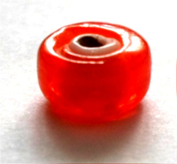 Margele sticla de lampa rondele protocaliu rosiatic transparent cu miez alb mat 10 mm
