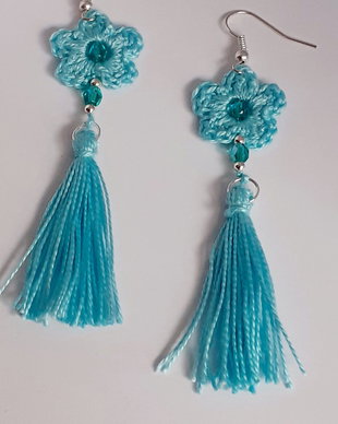 cercei handmade lungi  -"aqua"- albastru deschis