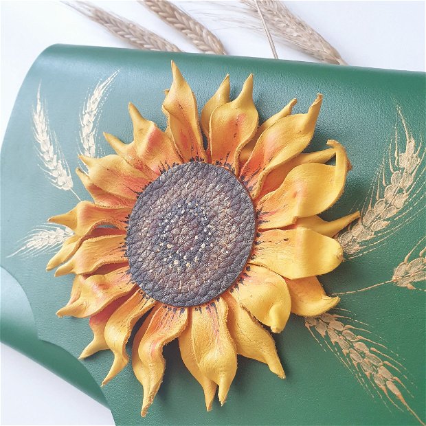 Poseta plic handmade unicat din piele naturala - Sun Flower Delight