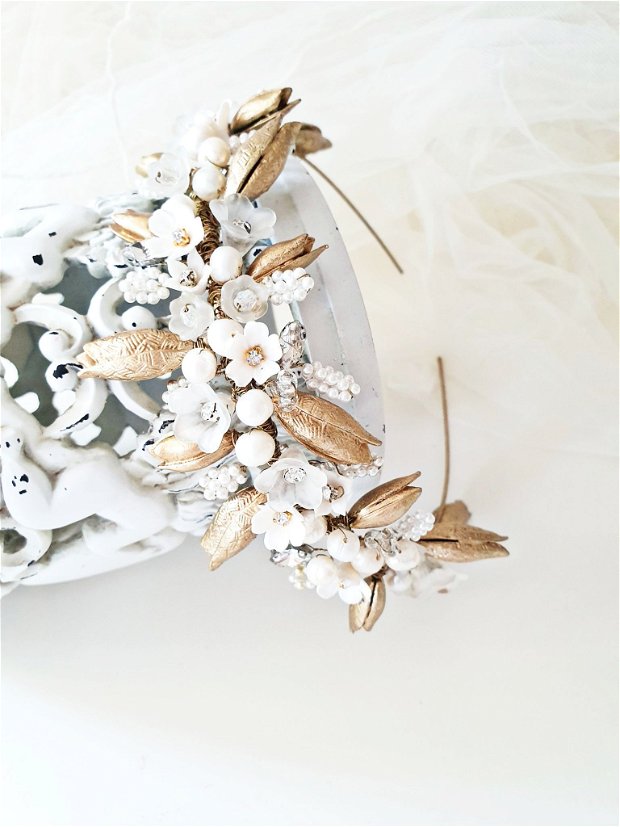 ANNELISA / Coronița mireasă cu flori si perle naturale