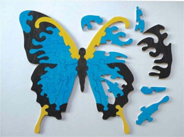 Puzzle din lemn "fluture"