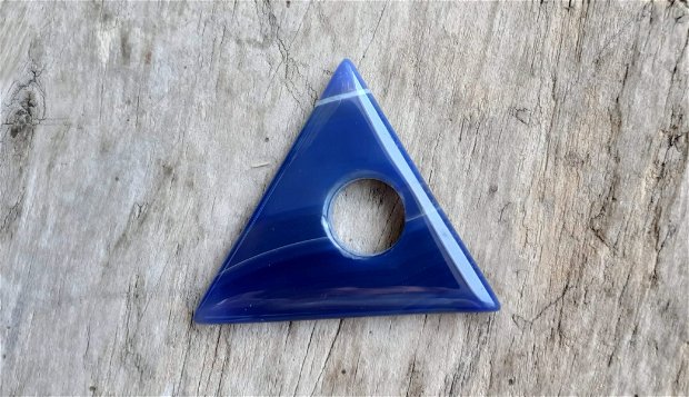 Pandantiv triunghi, agata 40 mm