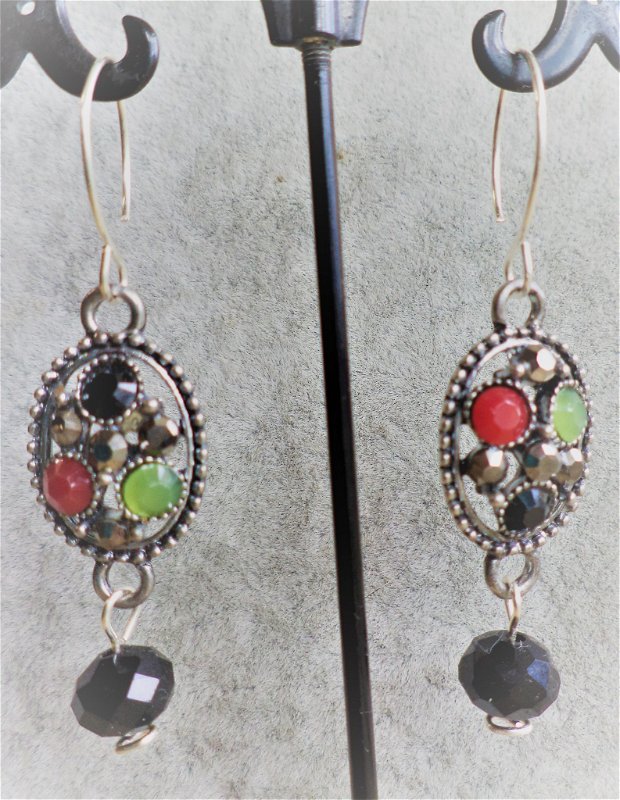 Set bijuterii(bratara si cercei) din link-uri aliaj tibetan,sarma si cristale fatetate