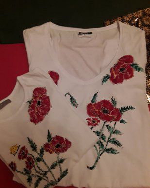 Set tricouri mama fiica pictate manual cu maci rosii