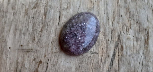 Cabochon lepidolit, 30x22 mm