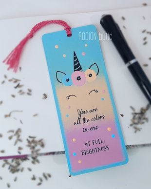 Semn de carte unicorn pictat manual cu mesaj personalizat