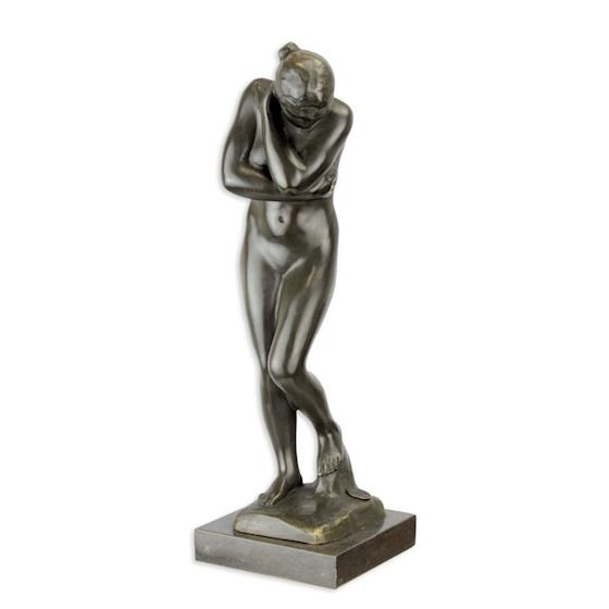 Eva - statueta din bronz pe soclu din marmura