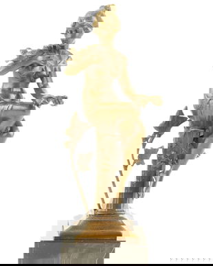 Femeie cu o pasare - statueta din bronz pe soclu din marmura