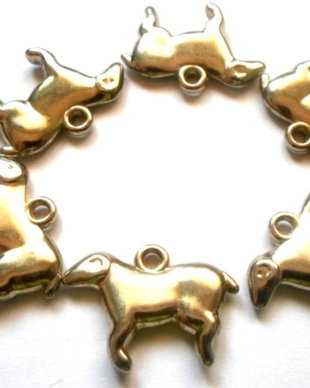 Charm figurina zodiac Berbec argintiu