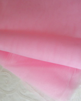 Tulle roz 4m
