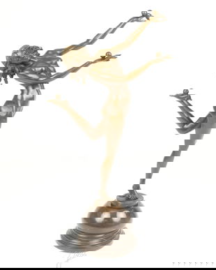 Dansatoare cu bile - statueta din bronz pe soclu din marmura