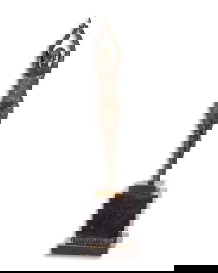 Dansatoare Art Deco - statueta din bronz pe soclu din marmura