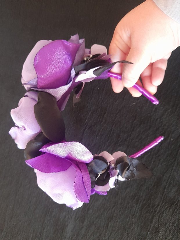 Coronita flori violet 3