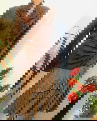 Fusta și bluza in volane