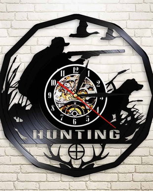 ceas de perete "hunting"