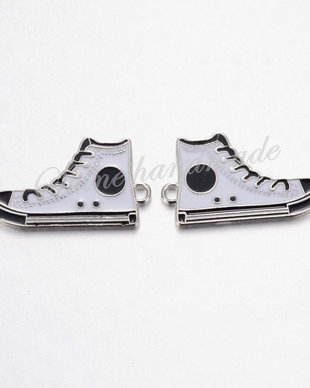 Pandantiv snickersi albi, 30x17x2mm