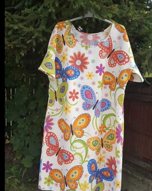 Rochie cu fluturi/ rochie  cu volan la maneci/rochie midi
