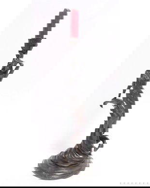 Sfesnic din bronz cu o femeie