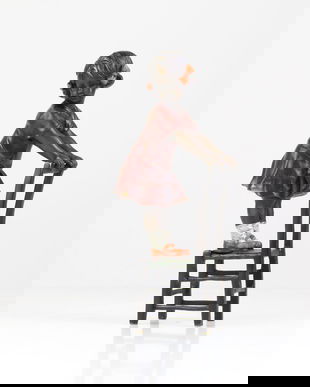 Fetita pe scaun - statueta din bronz pictat