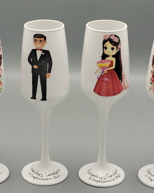 Pahare personalizate pentru miri, nasi