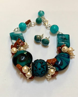 SET BRATARA ȘI CERCEI-lampwork,perle cultura,cipsuri jasp