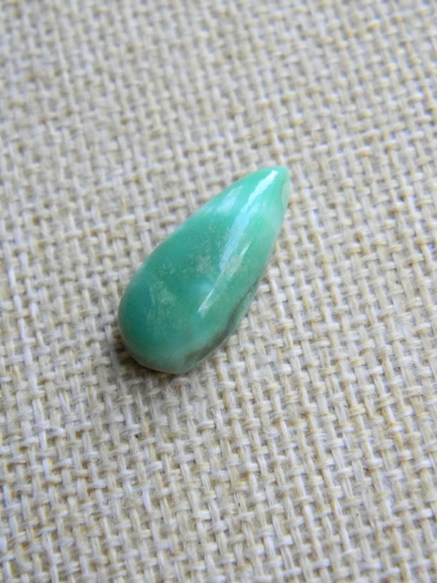 Caboson chrysoprase (AV1)