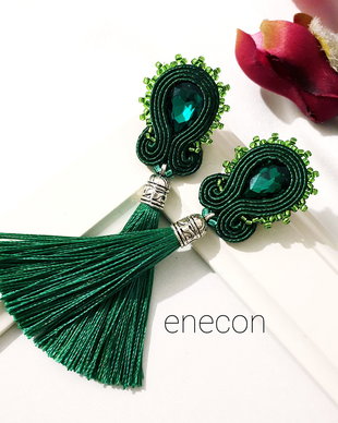 Cercei verzi pe lob, Cercei soutache cu ciucuri