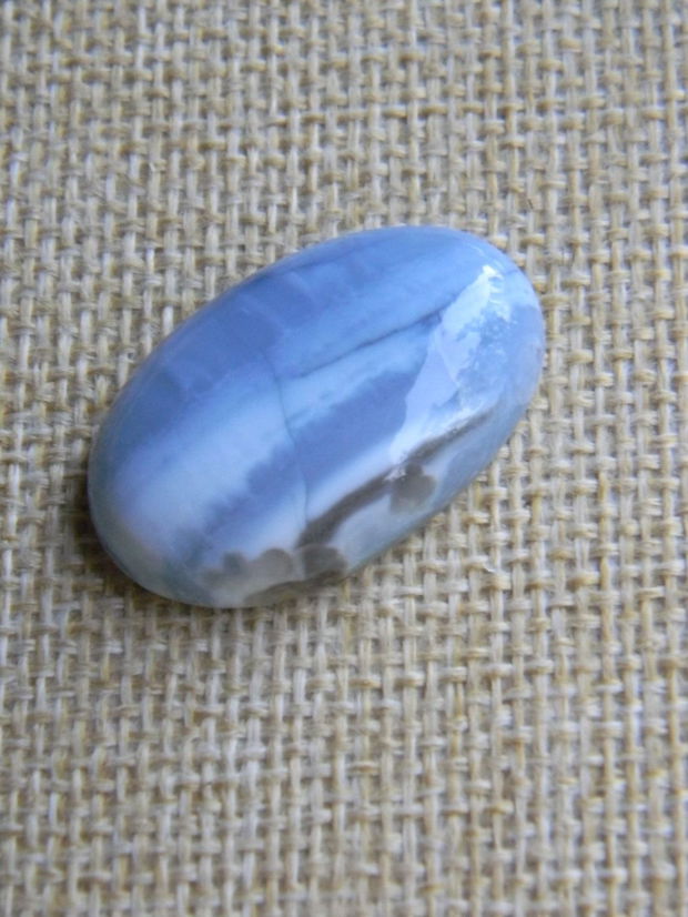 Caboson blue opal (AV7)