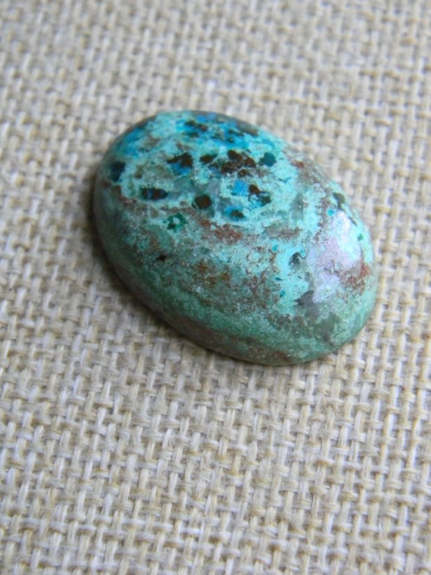 Caboson chrysocolla (AV7)