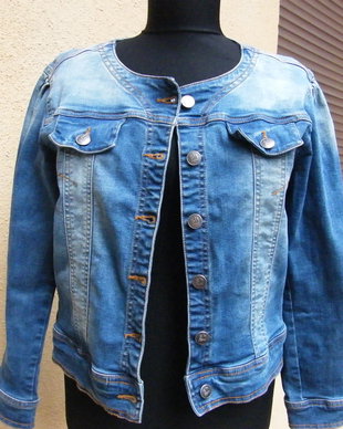 Geaca denim  L
