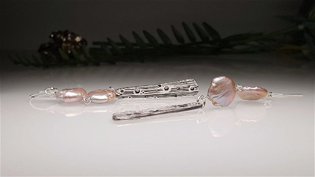 Cercei lucrati manual cu perle baroque - ''Amphitrite''