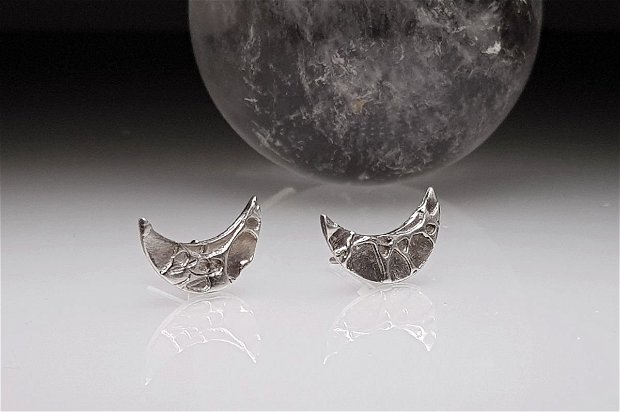 Cercei din argint cu surub ''Crescent moon''