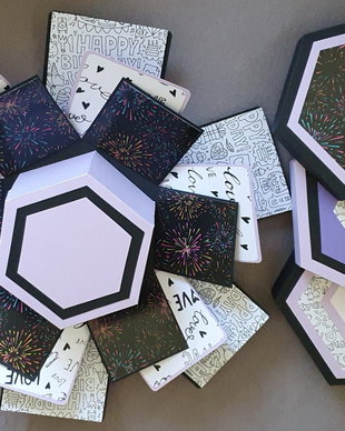 Cadou personalizat Explosion box hexagonal hand made