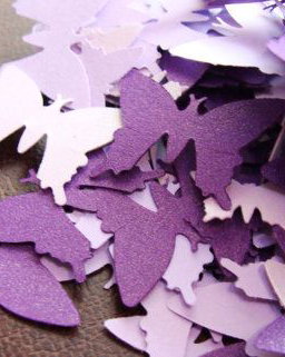 Confetti fluturi colorati