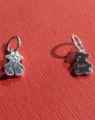 Pandantiv ursulet din argint .925 aprox 6x10 (15 mm cu anoul)