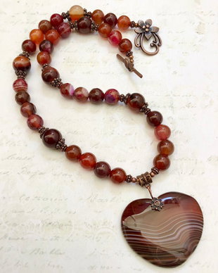 Colier inima dantela & agate dragon roșii