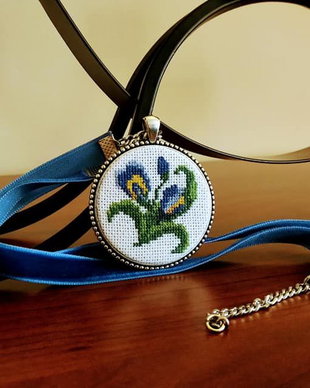 Medalion "VANDA"