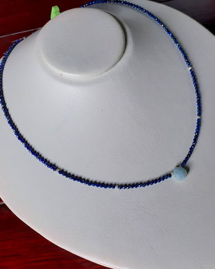 Acvamarin si lapis lazuli