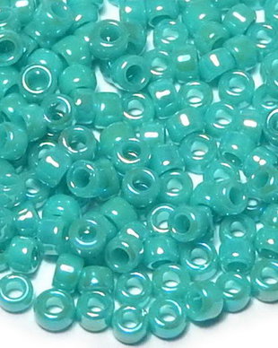 Margele TOHO, 11/0, Opaque-Rainbow Turquoise-10 grame-413