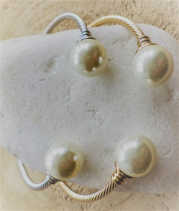 Bratari metalice cu perle tip mallorca(bangle)