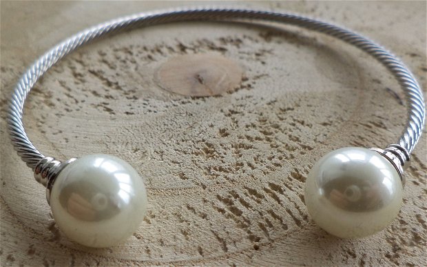 Bratari metalice cu perle tip mallorca(bangle)