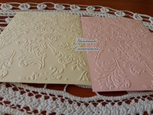 Carton embosat