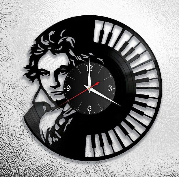 ceas de perete " Beethoven"