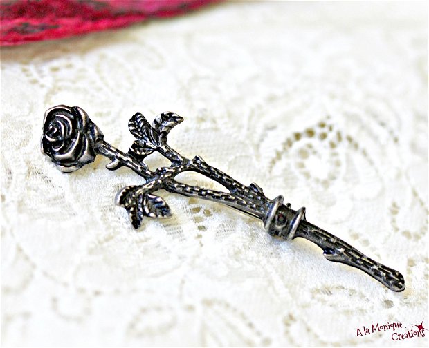 Brosa Trandafir negru cu cristal Swarovski